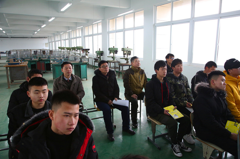 2019.2.25开学第一课 005_副本.jpg