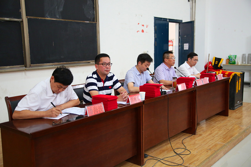 2018.9.10教师节 002_副本.jpg