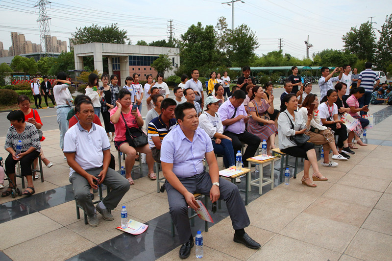 2018.9.7迎新文艺汇演 073_副本.jpg