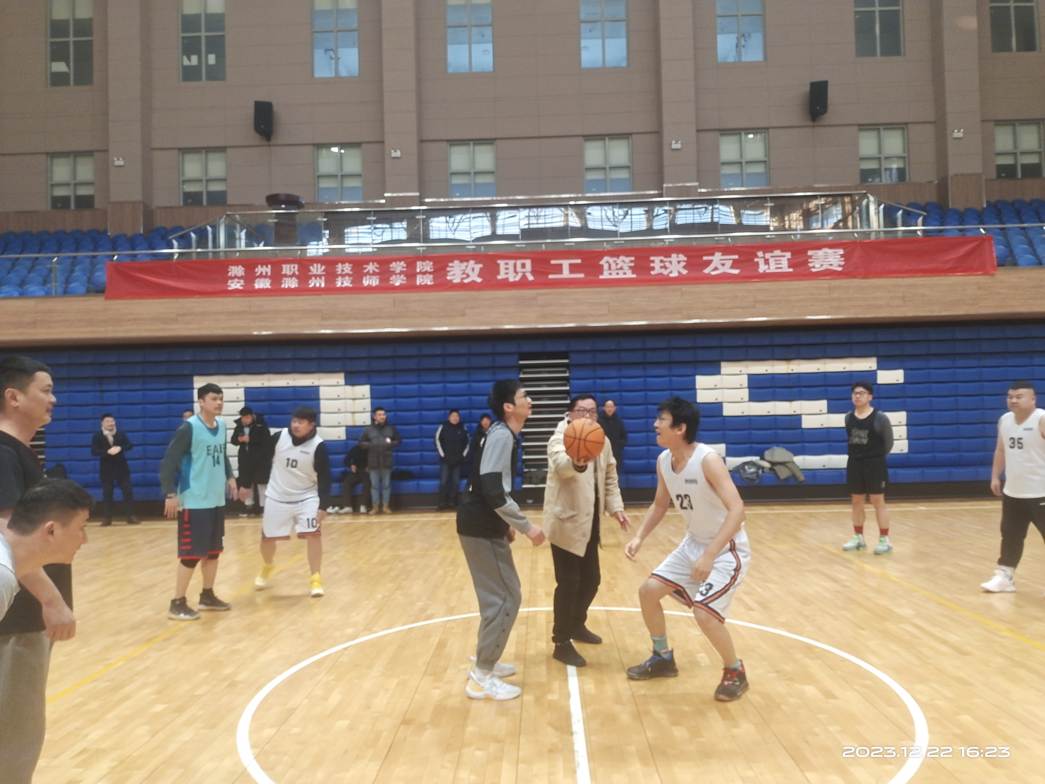 56e52545b9ac0d207e84e0390d04ed8