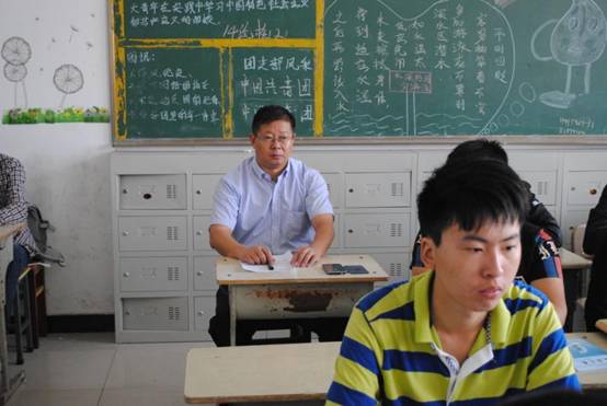 2015新生听课 002.JPG