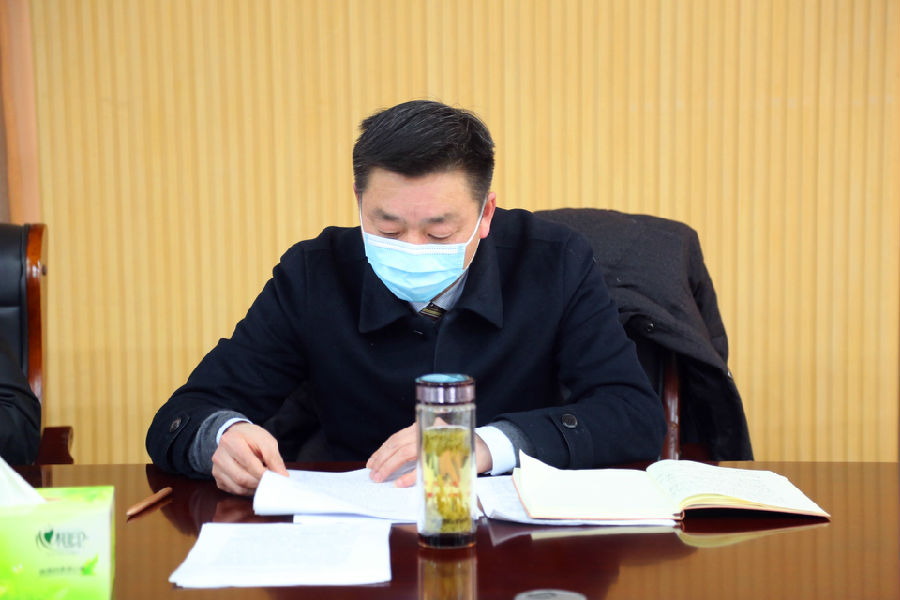 2020.1.29党委中心组会议(打赢疫情防控阻击战) 016_副本.jpg