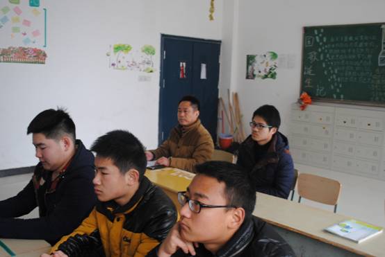 2015春新学期第一堂听课 011.JPG