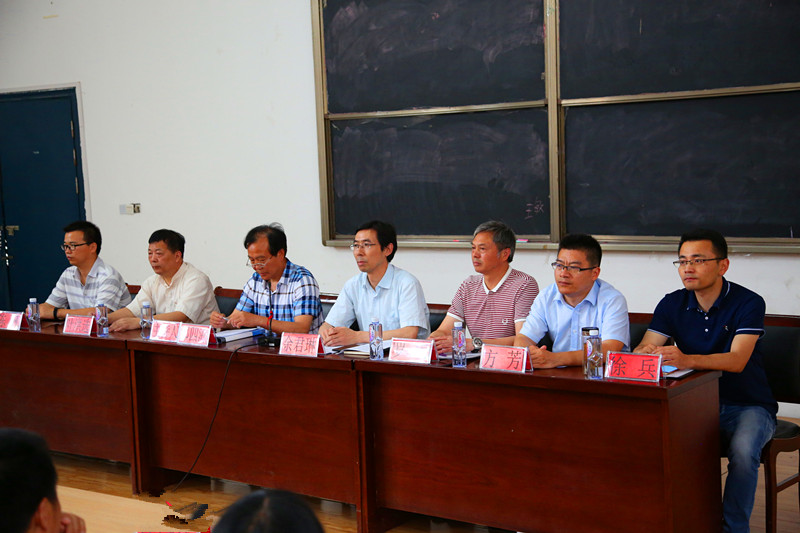 2018.6.7办公室例会和7S宿舍 040_副本.jpg