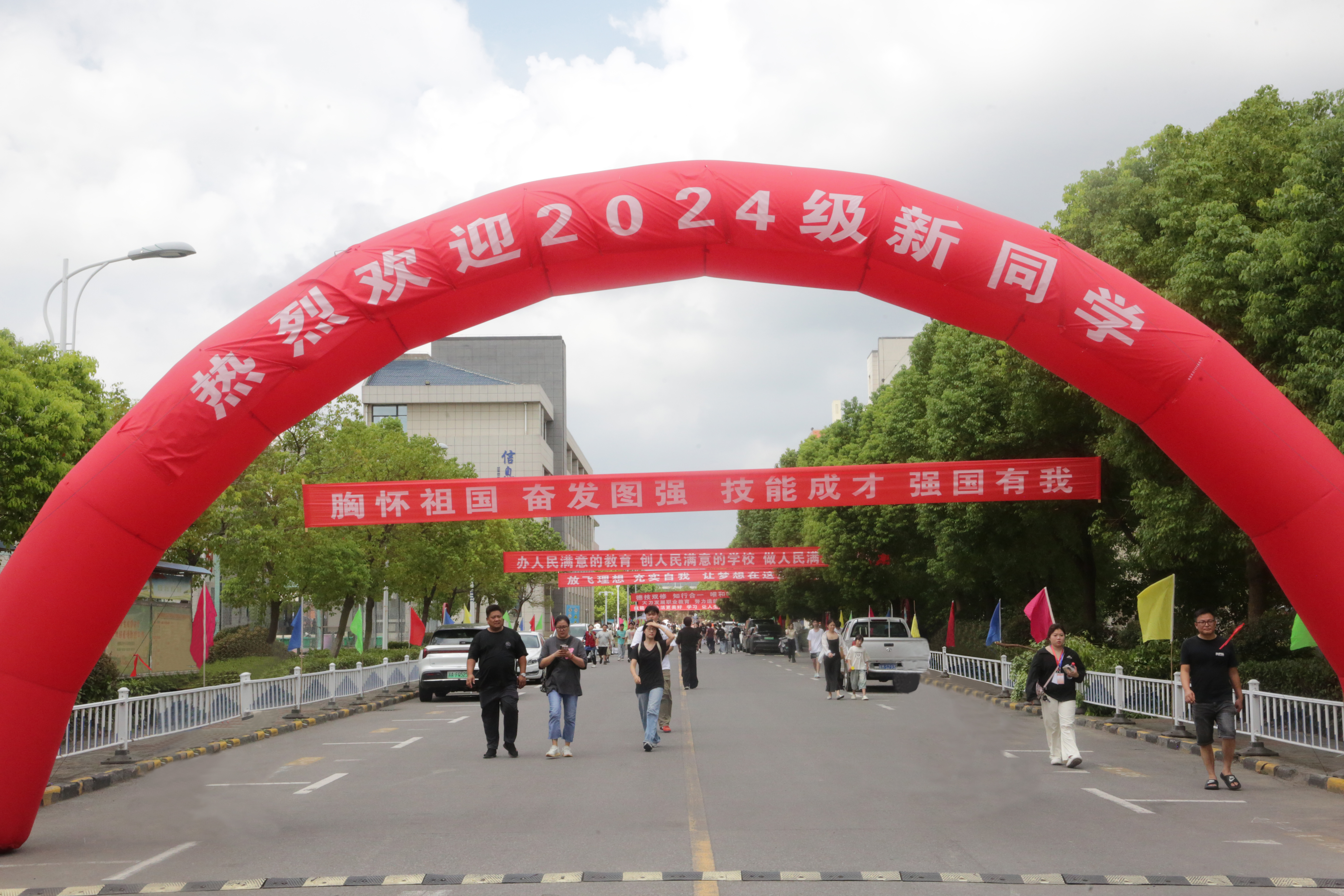 F:\Users\Administrator\Desktop\777.jpg777