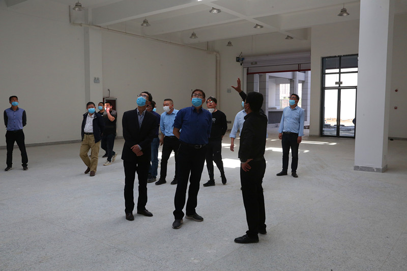 2022.4.8.9机电楼验收、教育厅来检查 018.JPG