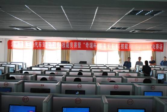 驾驶员技能竞赛 006.JPG