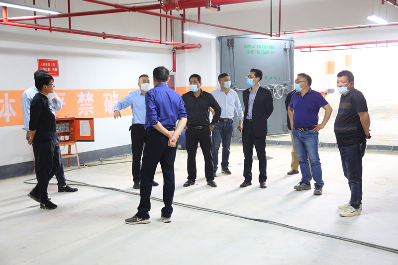 2022.4.8.9机电楼验收、教育厅来检查 011.JPG