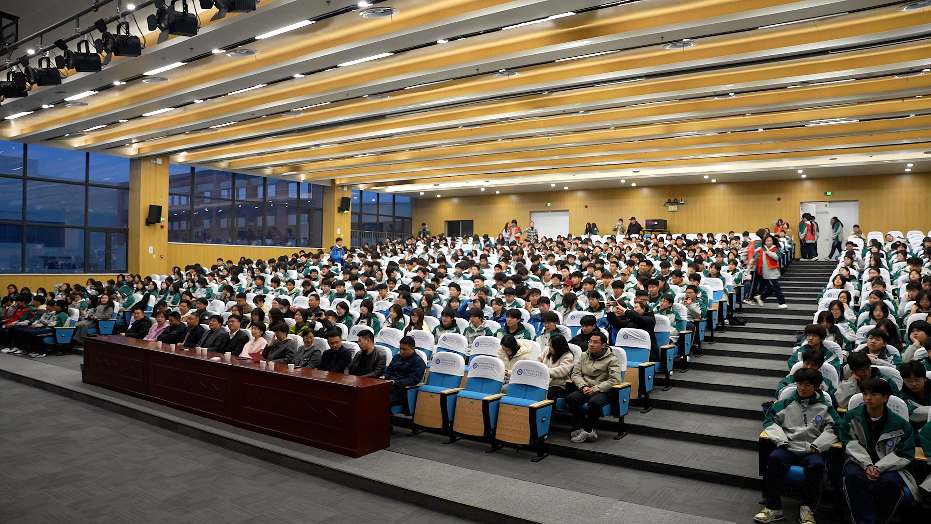 2582f083454543078e124268f79f031