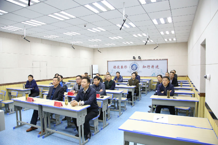 2017.10.18十九大召开和安全工作会议 009.JPG