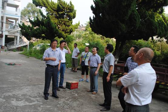 校领导暑期慰问 055.JPG