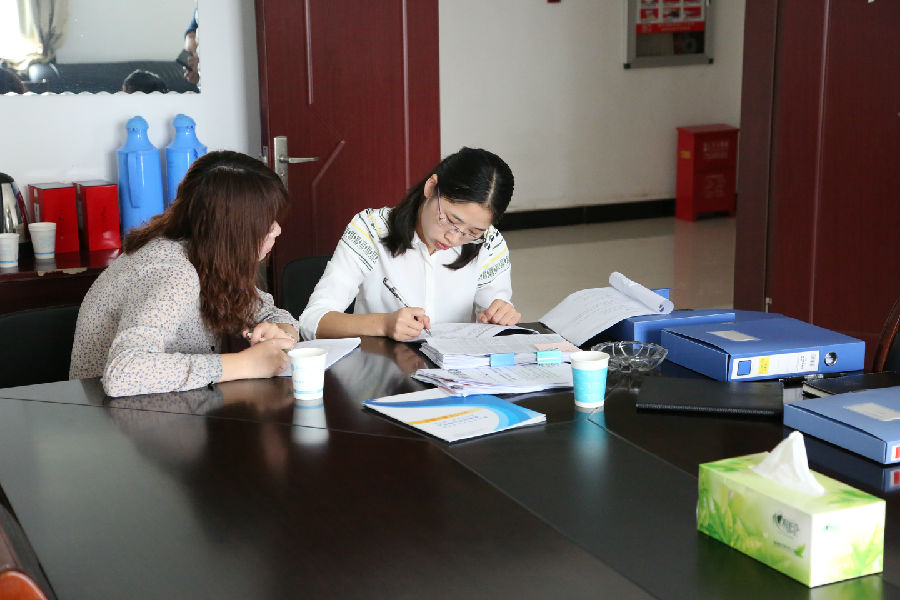 2017.9.22教工委督查、安全工作会议 014.JPG