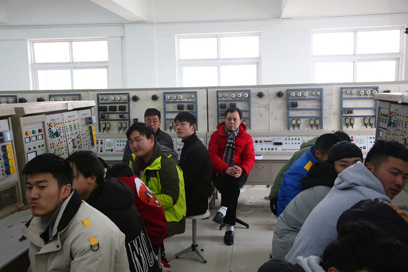 2019.2.25开学第一课 035_副本.jpg