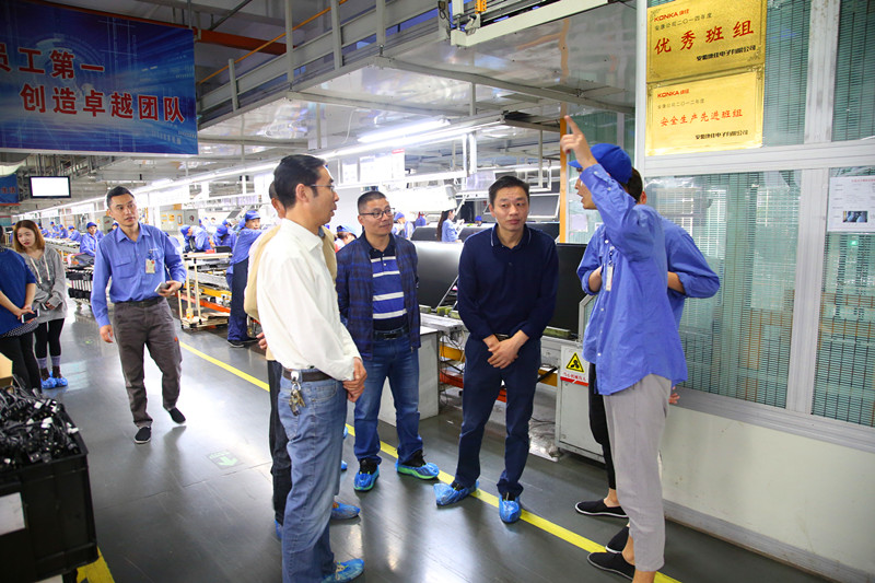 2018.10.9汪上看望企业实习学生 104_副本.jpg