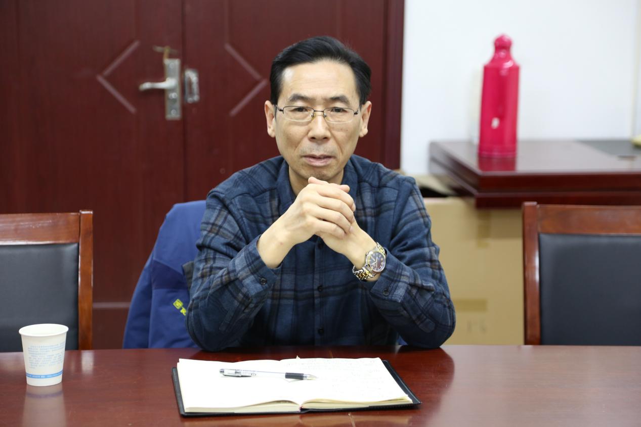 2022.10.10  余书记社文系调研 071