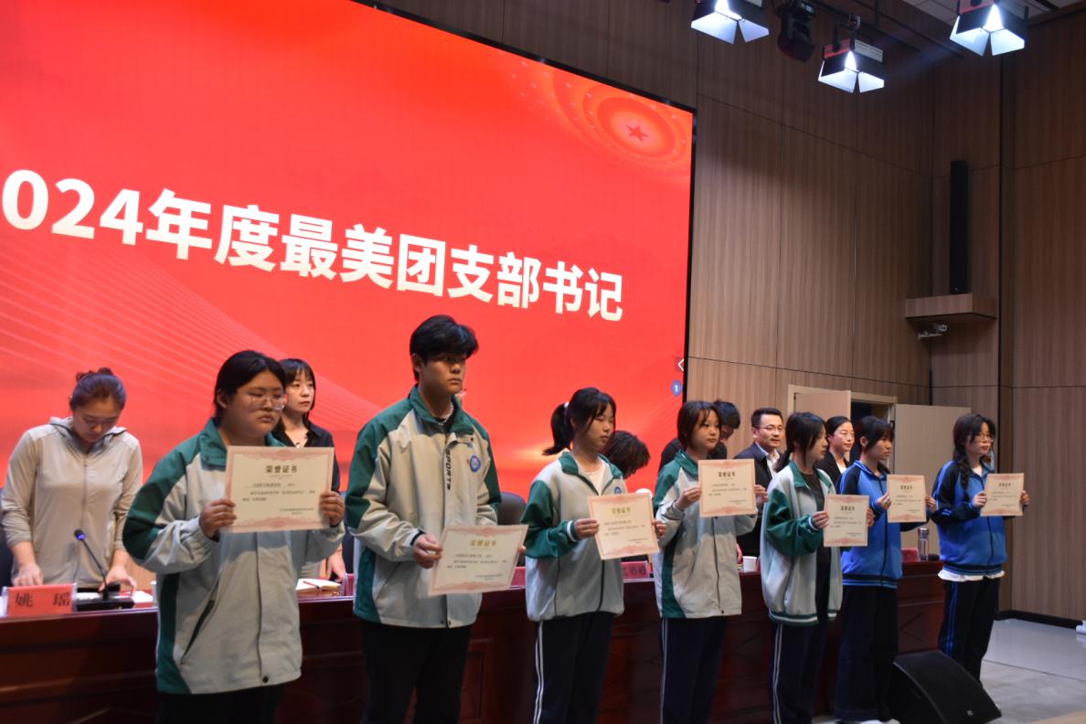 a6a963cf4ccb38f0db15b38ae2947fb9_