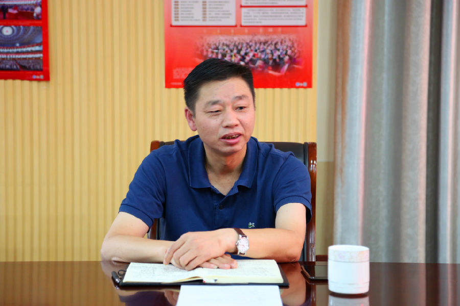 2019.9.4教师座谈会 021_副本.jpg