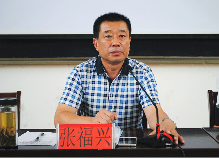 2017.8.18新生班主任会议 00060_副本.jpg