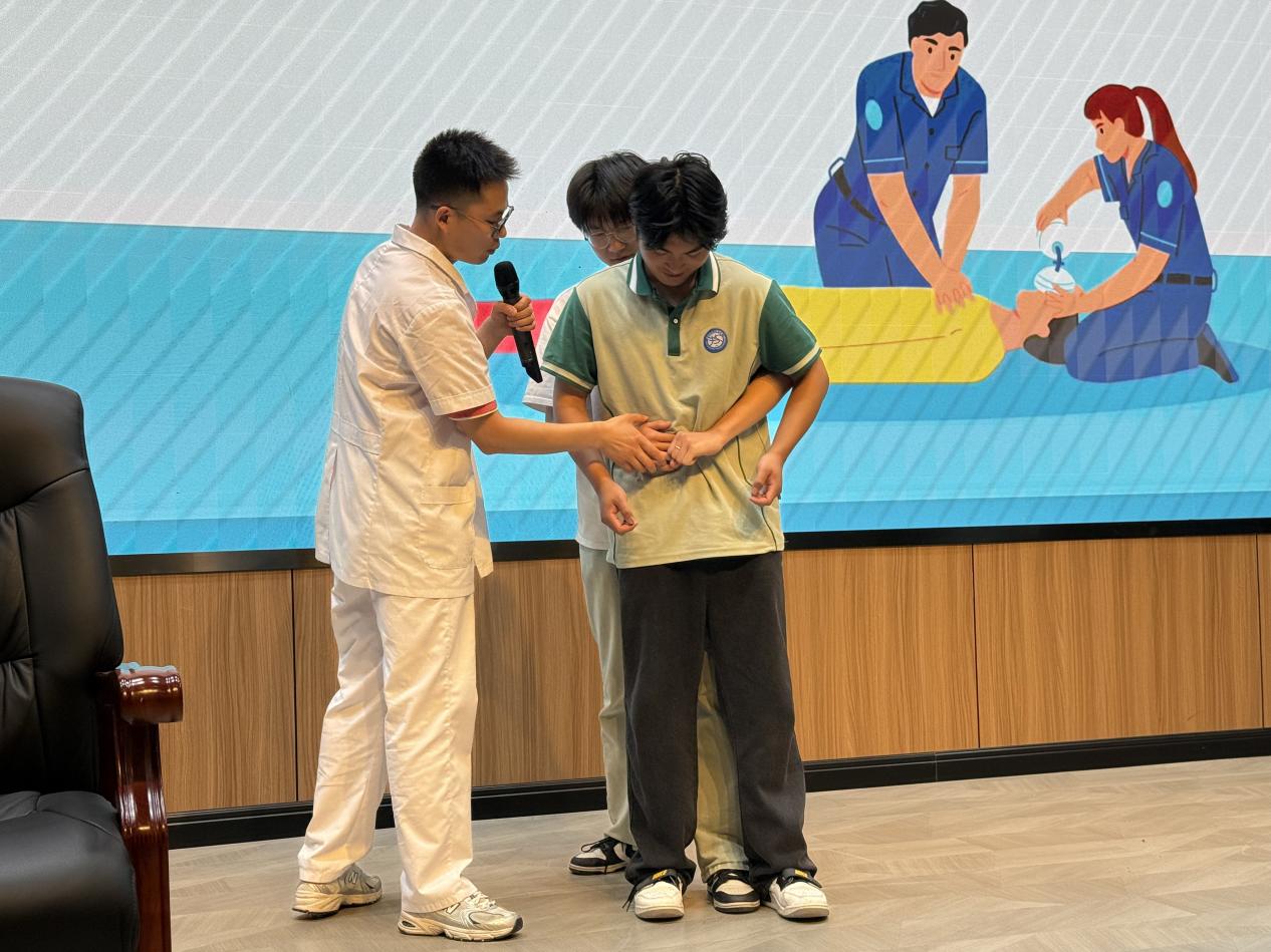 aa8e0c975ddc79a4898e0aef80f0af8