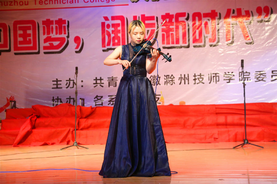 2019.6.12学生会总结、文化闭幕式、大合唱 108_副本.jpg