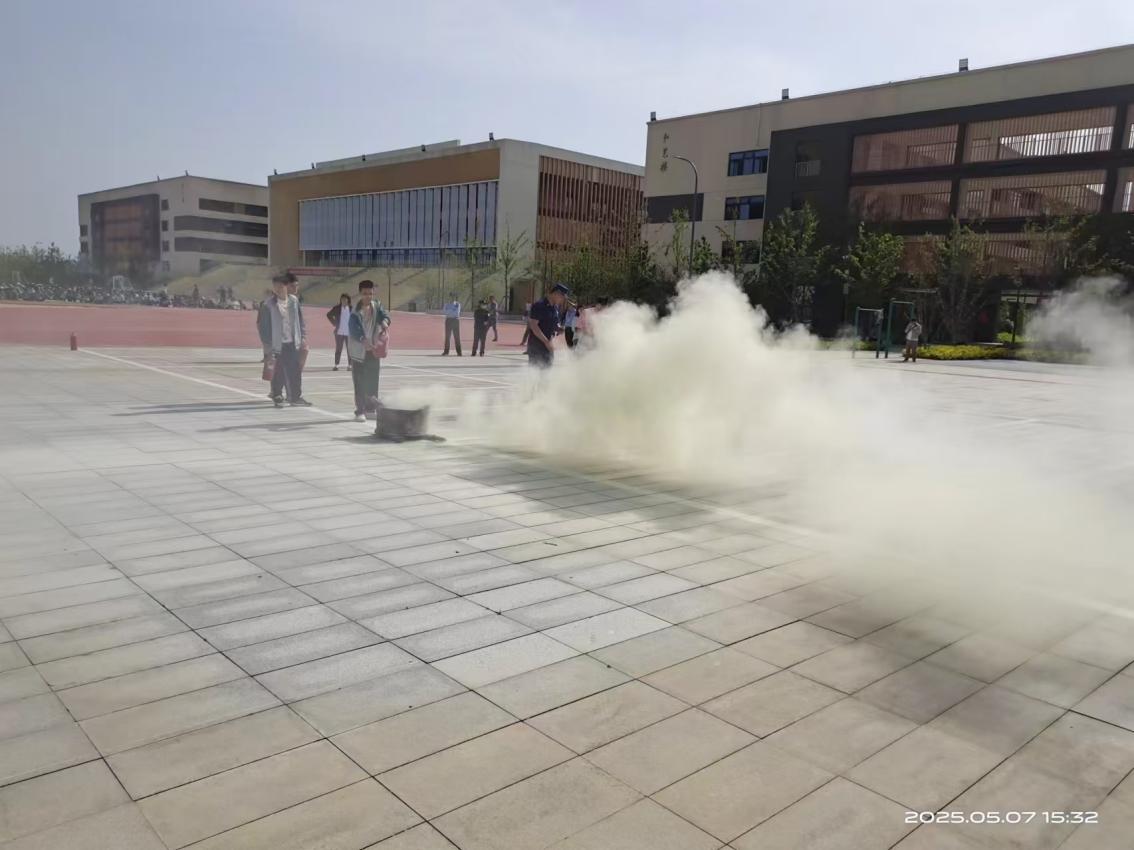 ca769e40a9f41ae03b1920272c37513a