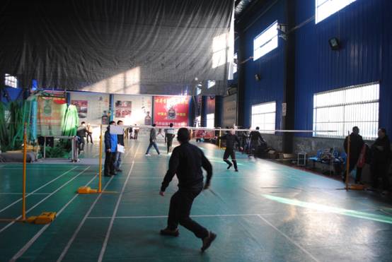 退休职工座谈和羽毛球比赛 018.JPG