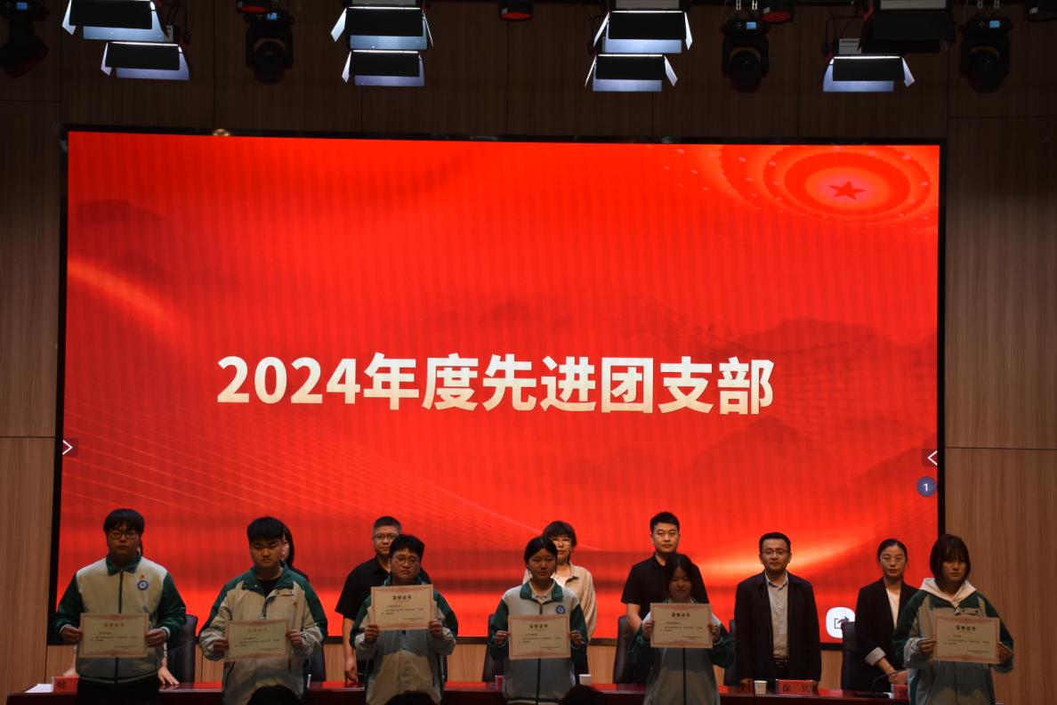 f165b87c5dab9d519ff94397e045c052_