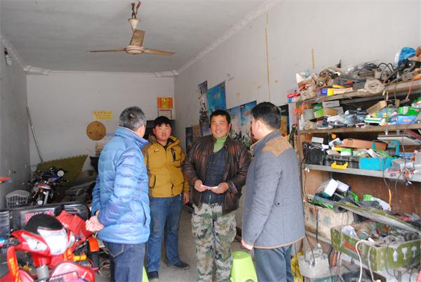 2017.1.20慰问活动照片 001.JPG