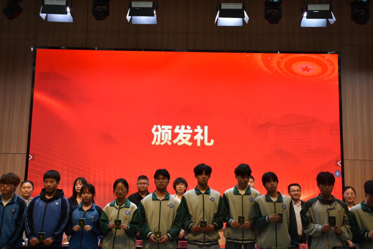 422426b3274b9f05db55ca54e60e8daa_